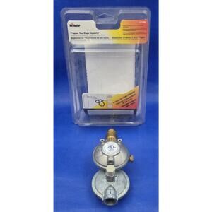 MR HEATER Propane Two-Stage Regulator 3/8 F273866 NEW